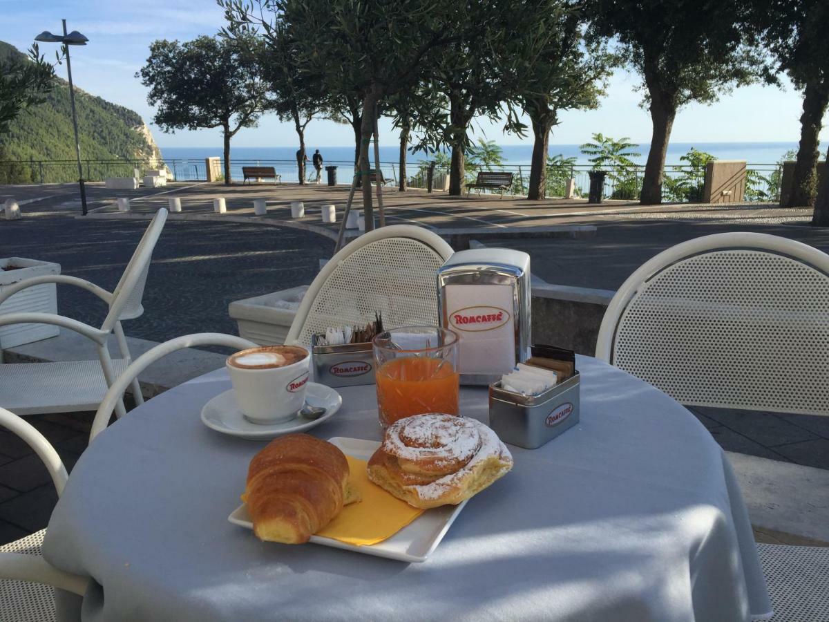 L'orizzonte Relais * Sirolo